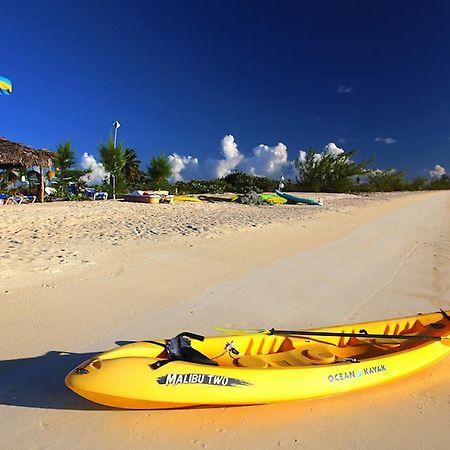 Rollezz Villas Beach Resort Old Bight Exterior photo
