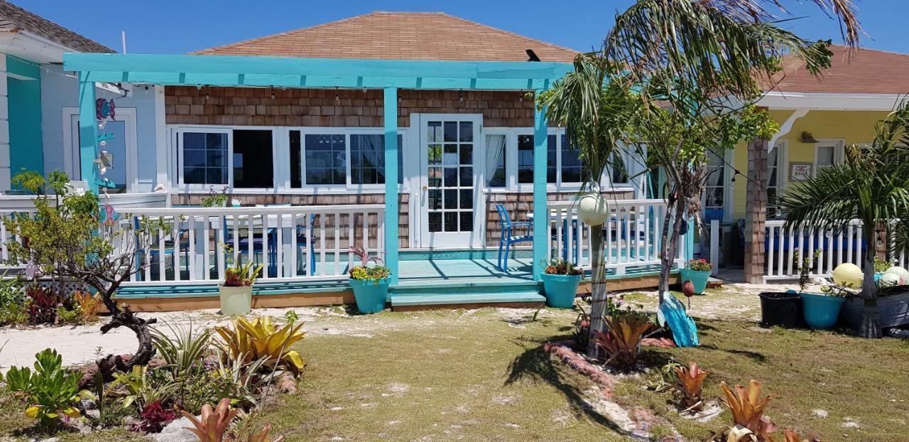 Rollezz Villas Beach Resort Old Bight Exterior photo